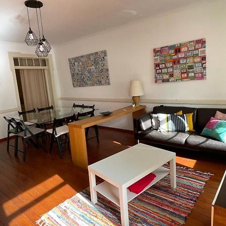 Apartamento Central Para Grupo Ou Familias Lisbon Exterior photo