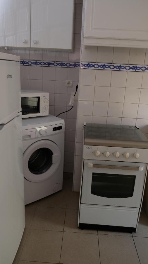 Apartamento Central Para Grupo Ou Familias Lisbon Exterior photo