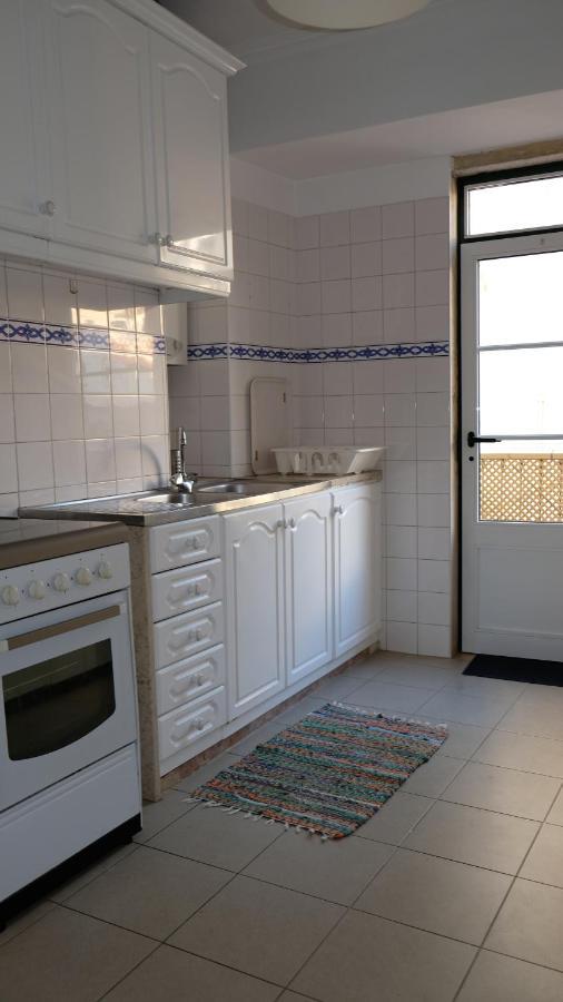 Apartamento Central Para Grupo Ou Familias Lisbon Exterior photo