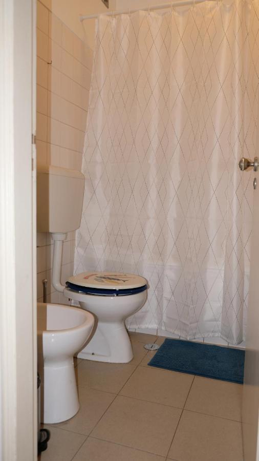Apartamento Central Para Grupo Ou Familias Lisbon Exterior photo