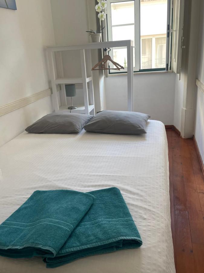 Apartamento Central Para Grupo Ou Familias Lisbon Exterior photo
